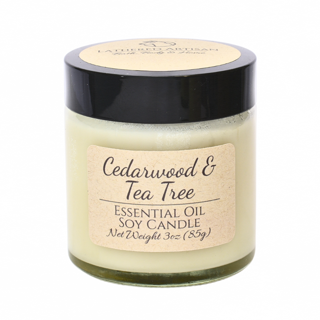 Bougie aux huiles essentielles de cèdre et d'arbre à thé
